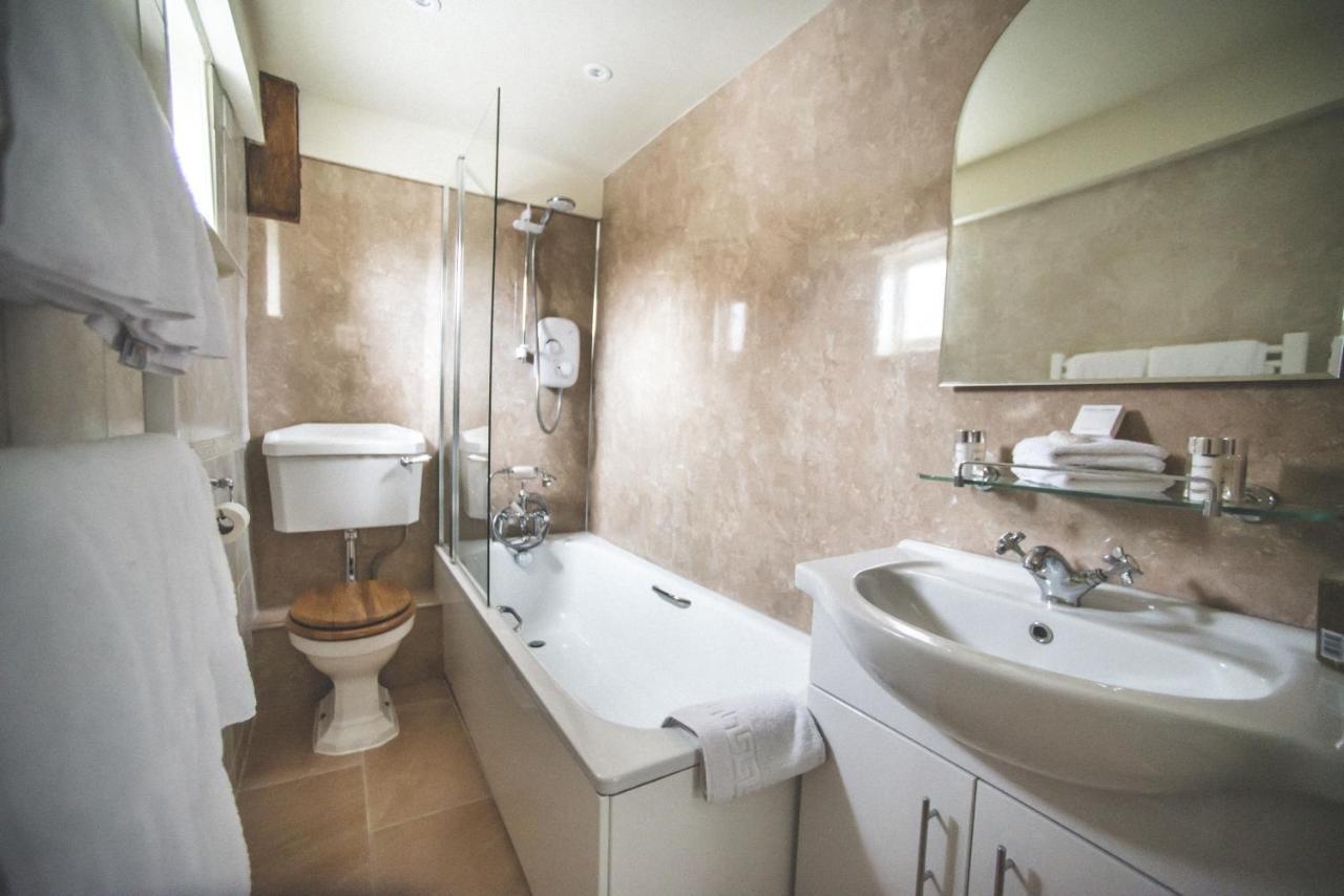 Bed and Breakfast Jeakes House Рай Экстерьер фото Bathroom