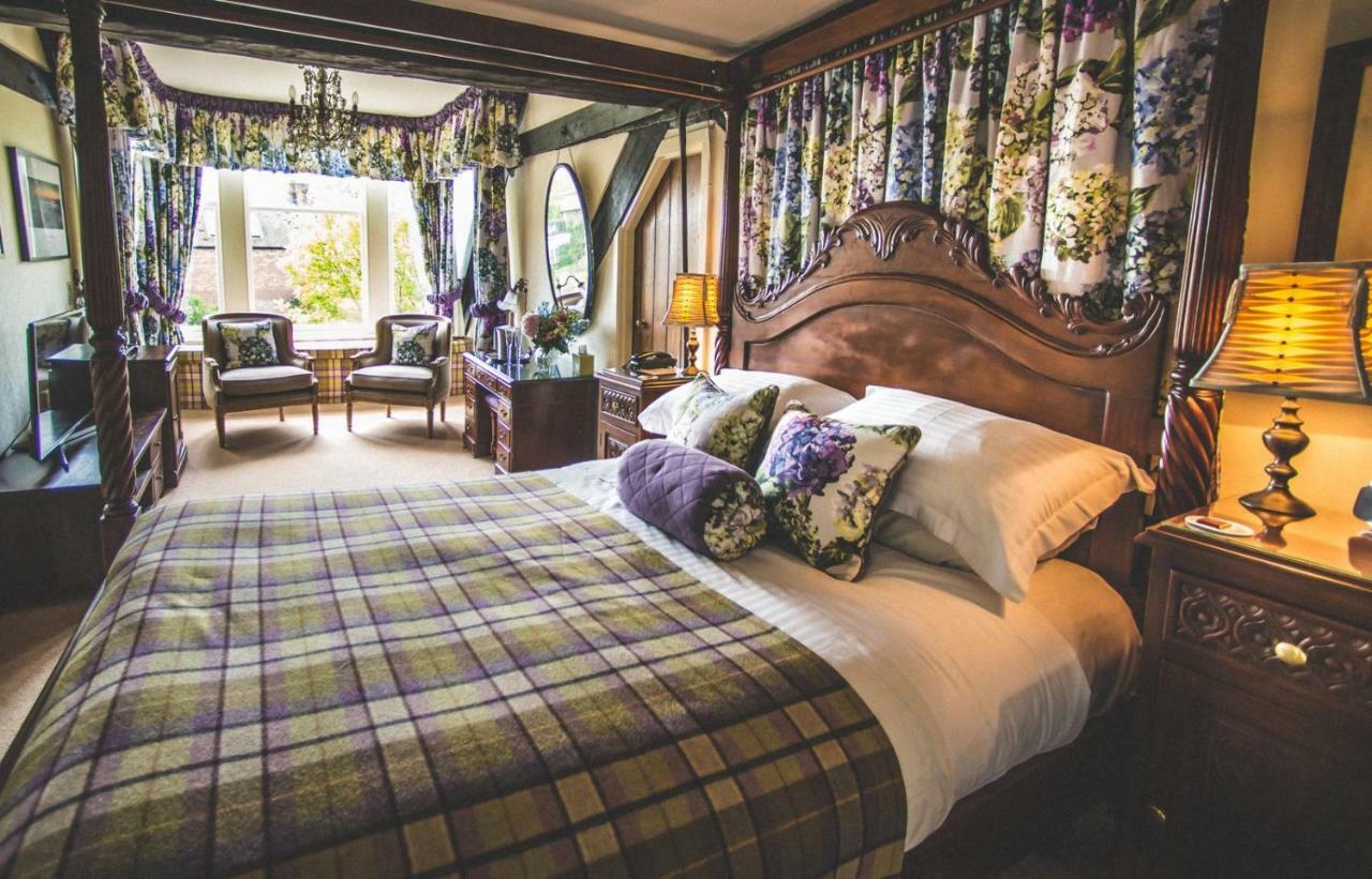 Bed and Breakfast Jeakes House Рай Экстерьер фото The Old Swan Hotel