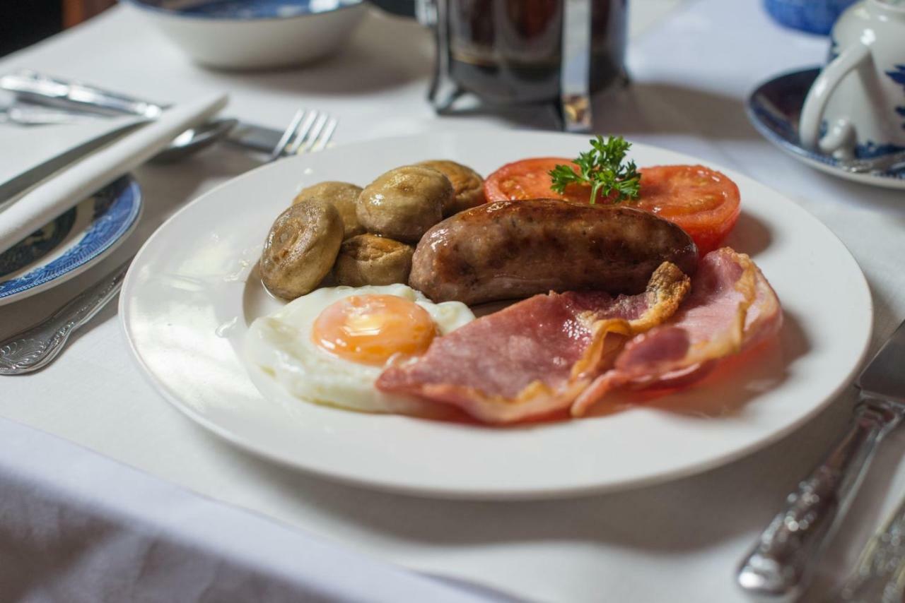Bed and Breakfast Jeakes House Рай Экстерьер фото Irish breakfast